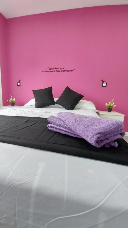 Madrid Flower Apartment Exterior photo